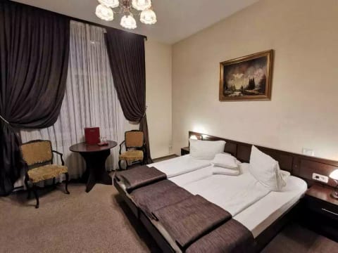 Comfy double in Ambient Residence