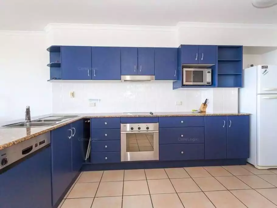 million-view-watch-whales-from-comfort-of-home/