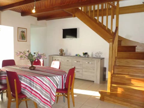 Chez Yvonne