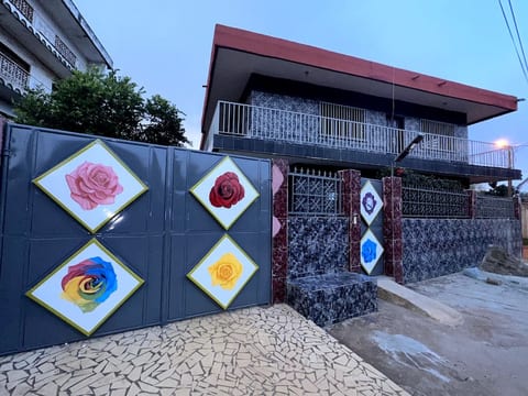 Résidence Les 6 Roses, Porto-Novo, Bénin