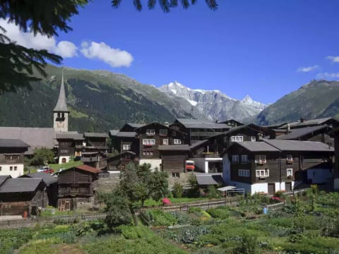 Chalet Esther