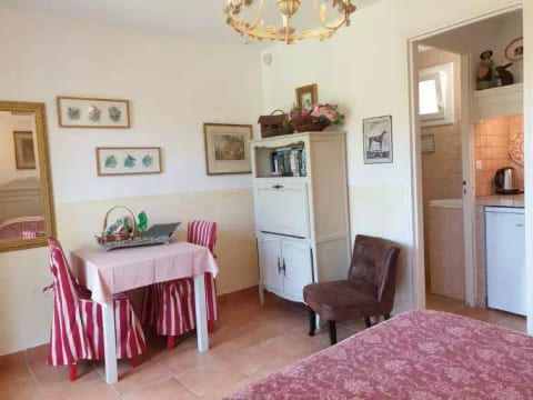 studio 18-20m2