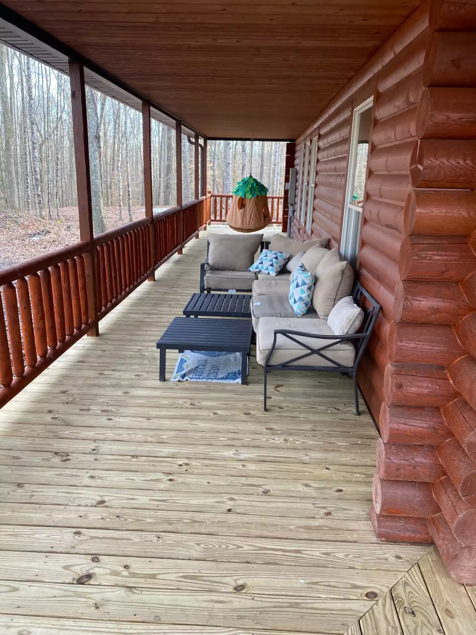 Family-friendly spacious cabin in gated community - Fayetteville