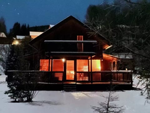 # 140 mit 4 Schlafzimmern & Sauna