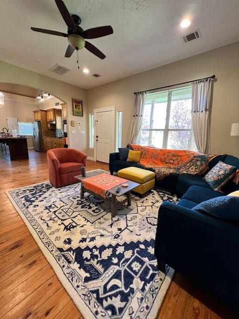 Lakeside Getaway by Lake Conroe