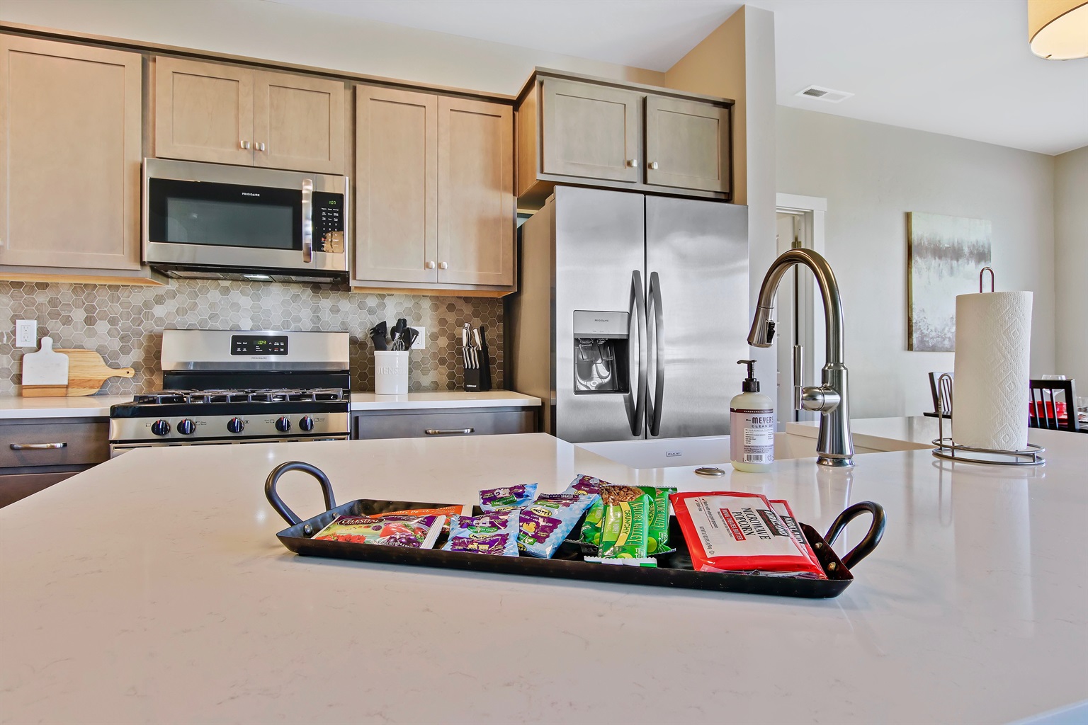 4-bedroom-home-with-full-office-space-and-hot-tub!/