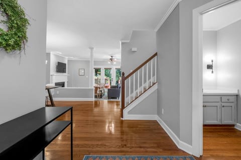 La Casita Cary- 1/2 mi. walking distance to shops!