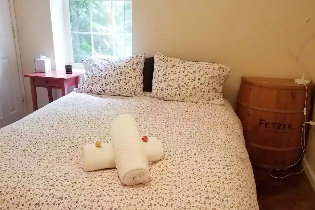 Queen Bed in private bedroom