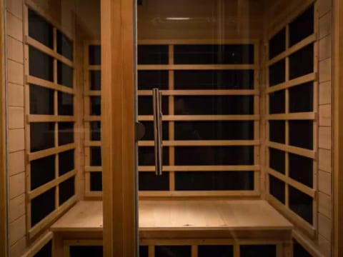 #7 mit IR-Sauna&Aussensprudelbad