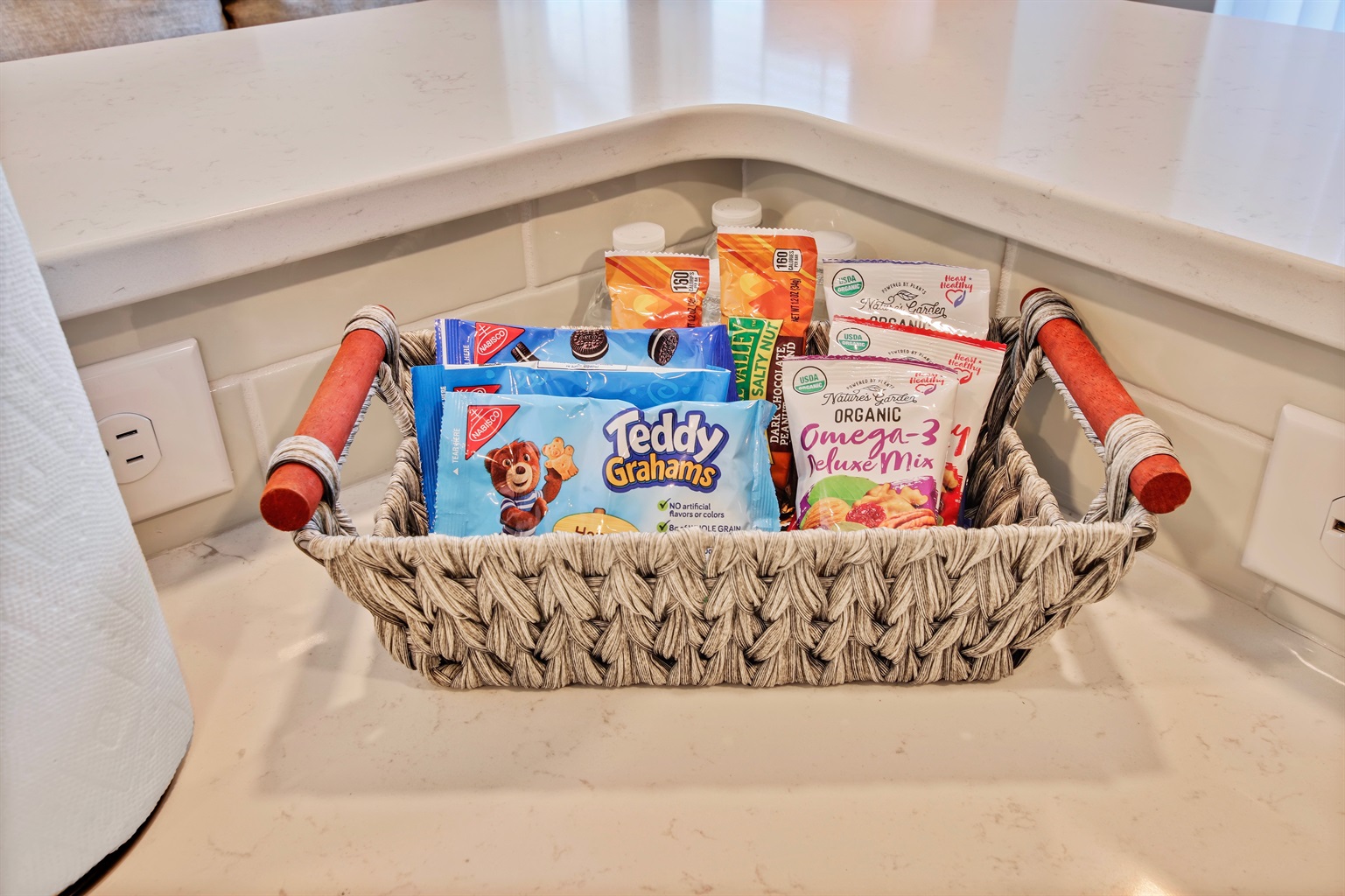 or-hounslow-way-or-trendy-3-bedroom-townhome-or-nampa-or/