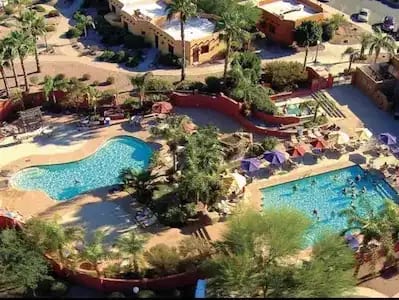 2 pools with hot tub (upper right hand corner)