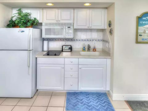 Daytona Beach Resort - Oceanfront 11th floor