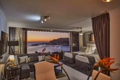 Modern Beach Apartment with Stunning Sea Views