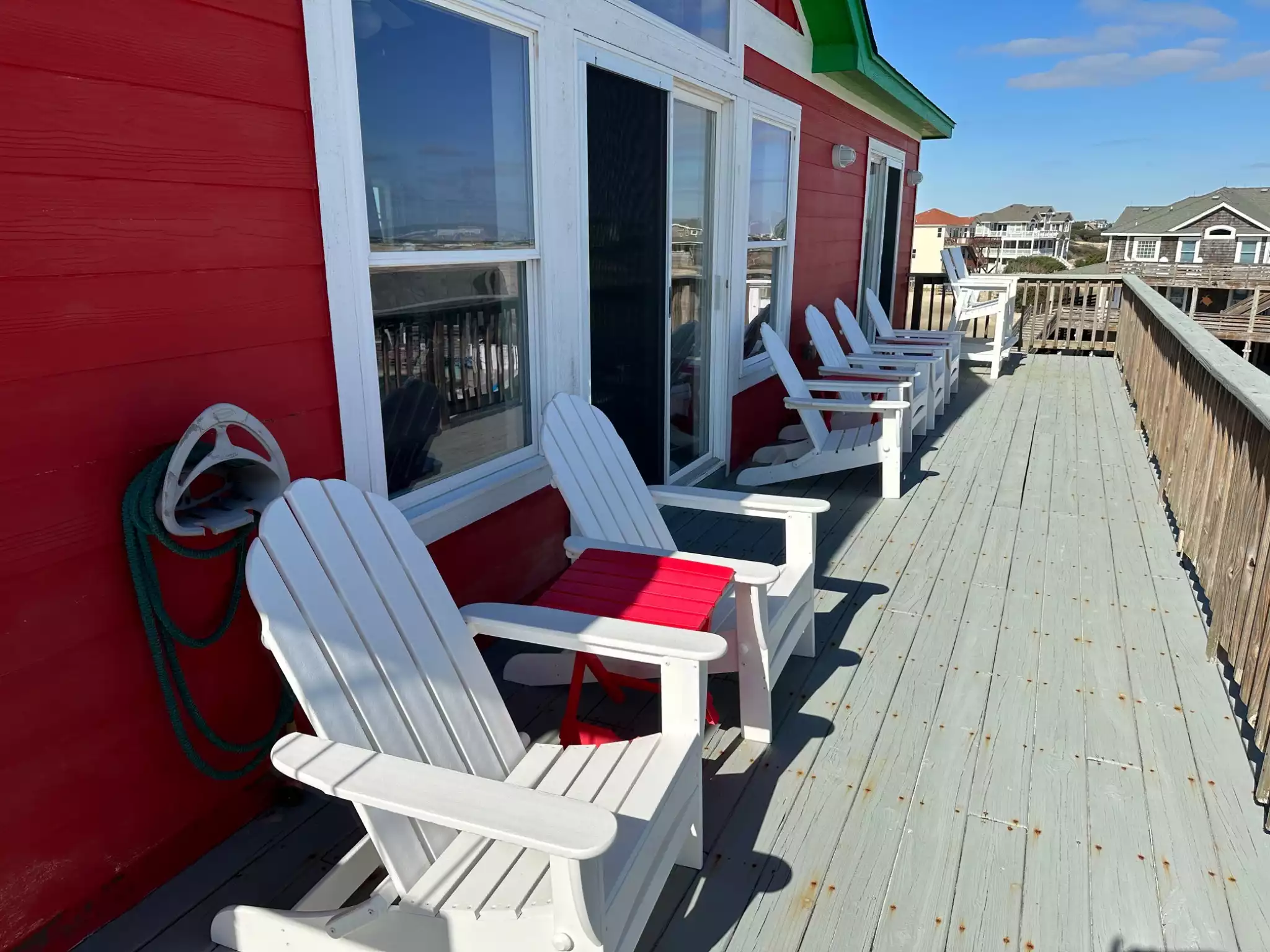 Seating for eight on top deck.