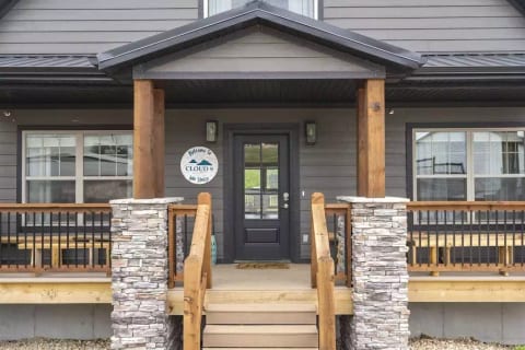 NEW Table Rock Lodge # CLOUD9