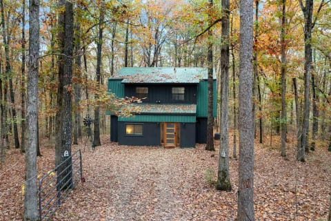 Elk Grove Cabin  in the Ouachita National Forest