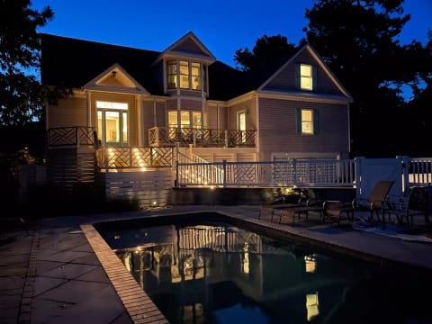 The Sea Glass Waterfront Pvt Pool ~ Book a Memory!