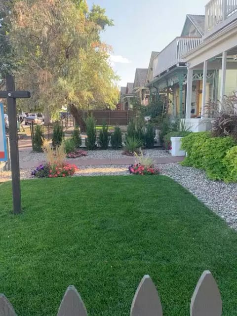 Neighborhood - Our home is on the SW corner.