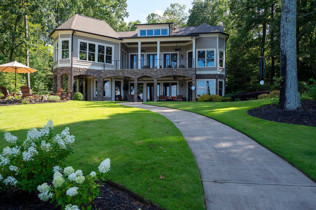 Lake Forest Lodge - Lake Oconee