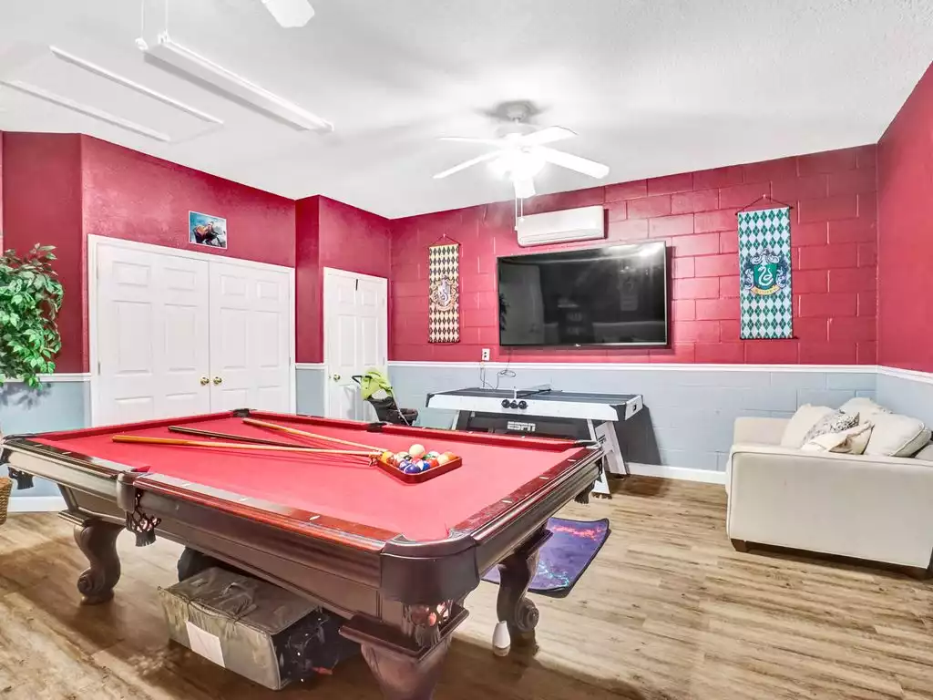 75" Smart TV!!  Proper slate pool table, convertible ping pong/air hockey table