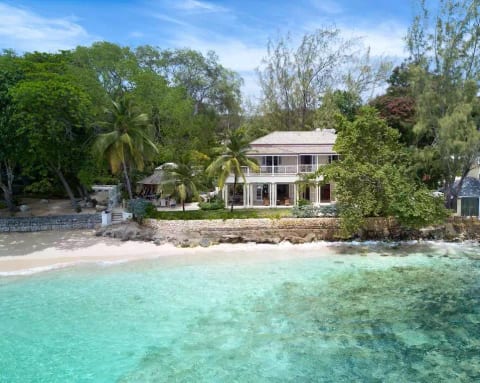 Hemingway House - Beachfront