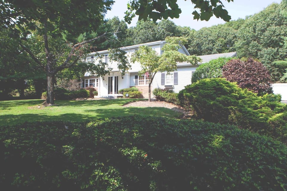 Großes Familienhaus in Dix Hills - Dix Hills