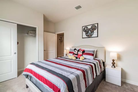 SR7424 - ♥LUXURY BRAND NEW Cozy Pool Townhouse near to Disney♥