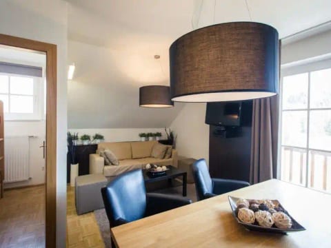 #14 mit Balkon