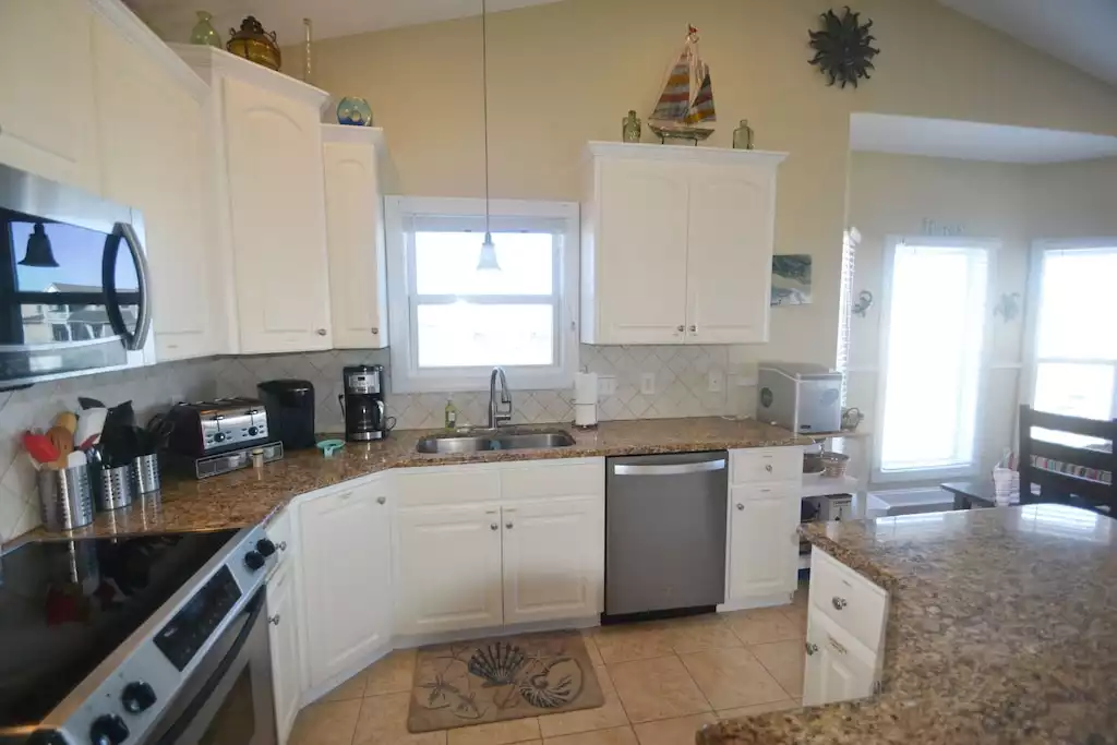 Kitchen Kitchen - PharmaSea - Surf City