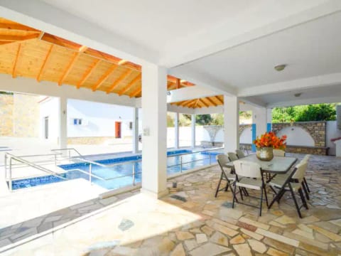 Villa Kursar