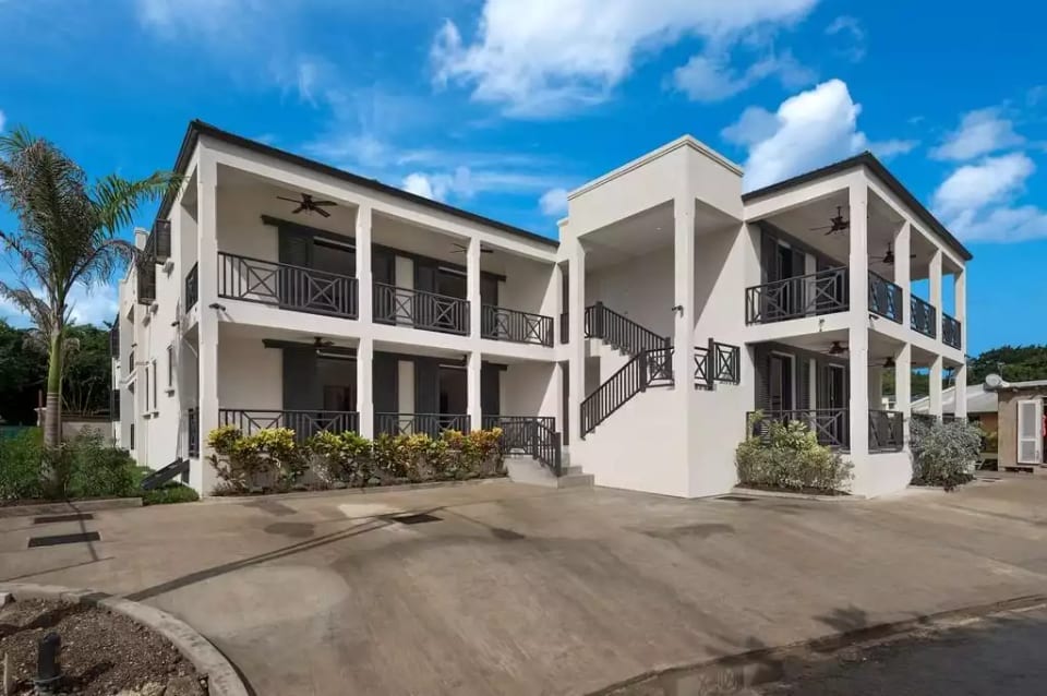Clarence House - Holetown