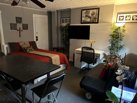 Kingdom Suite