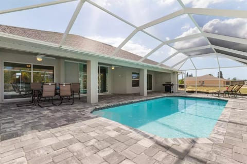 Sandle Villa