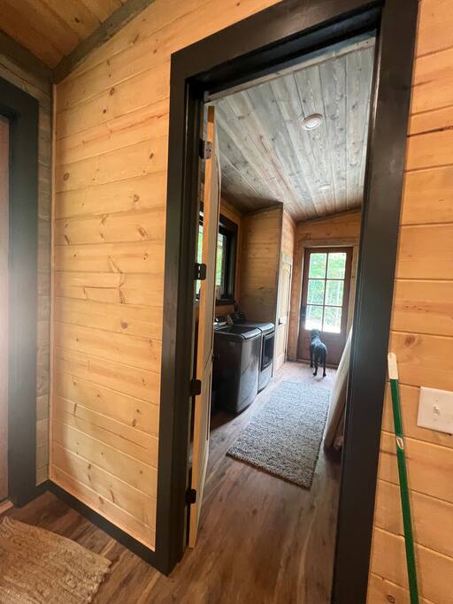 Upper cabin- Laundry room and side door leading to driveway - CAPER Camp! 2 cabins on 3 acres. Sleeps 14! - Clayton