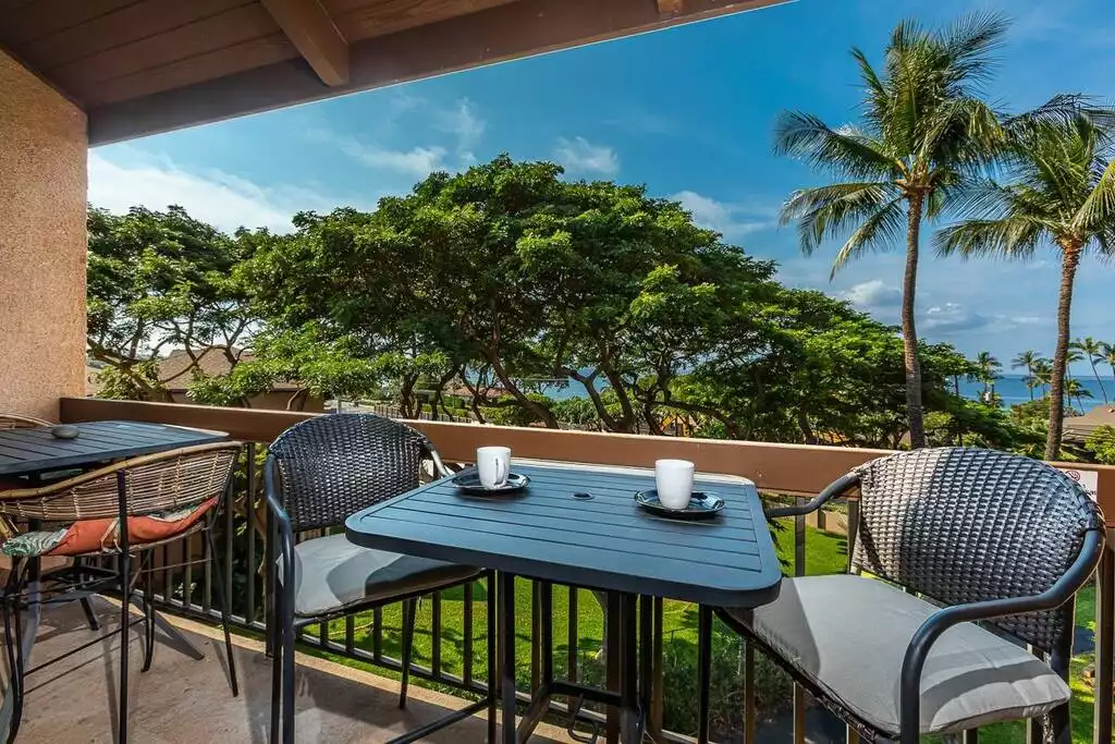 Ocean Views! Maui Vista - 180 steps to beach - Kihei