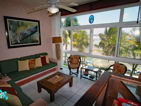 Gorgeous Beach Views When You Just Open the Door