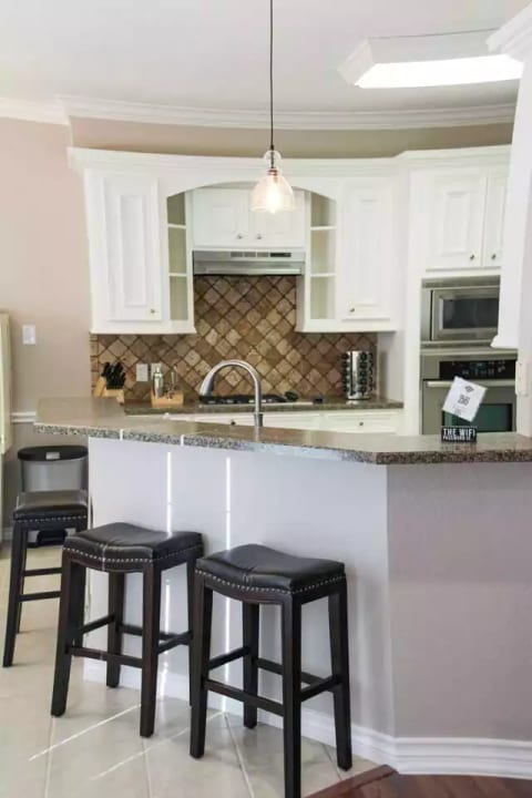Counter height breakfast bar