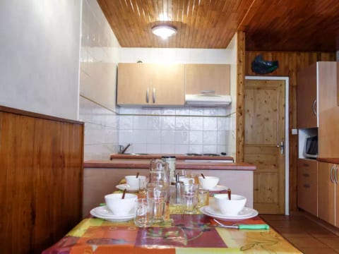 Le 2100 A et B (Lavachet)