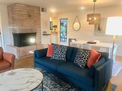 Casa Serenity-Centrally Located 1 BR-Foothills