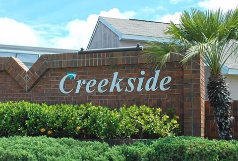 CREEKSIDE (4319BD) - 5BR 3BA Pool Home