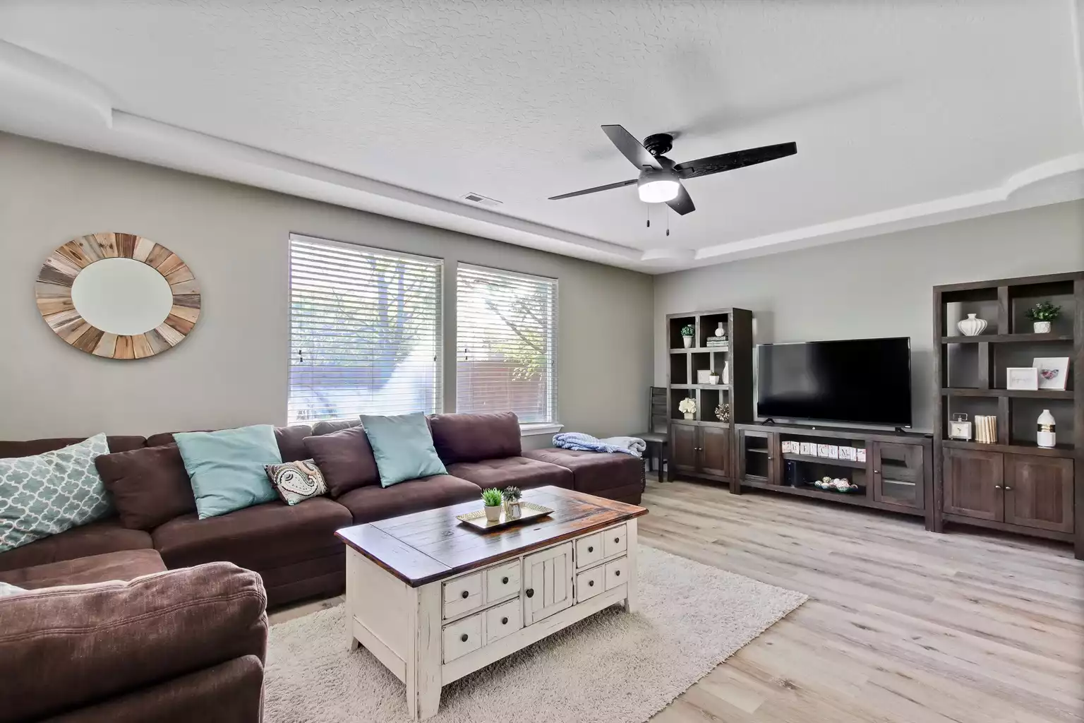 revamped-gem-in-the-heart-of-nampa-unwind-in-style/