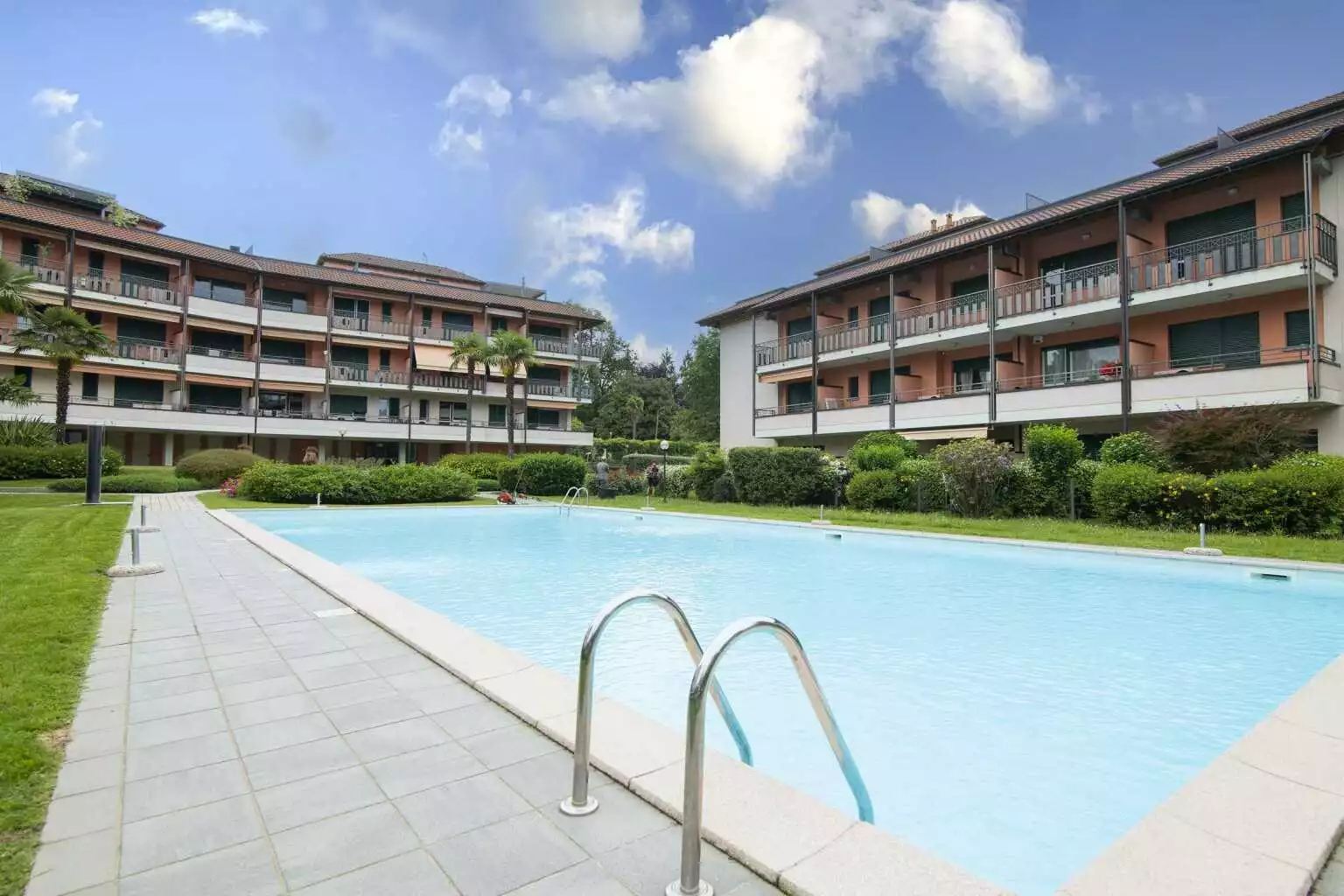 Casa Fiorita Pool and Lake - Leggiuno Casa Fiorita Pool and Lake - Leggiuno