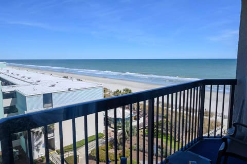 Compass Cove 651 - Oceanview King Studio