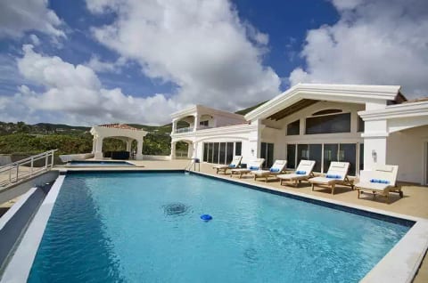 Casa Sunshine - Beach Front - Guana Bay 