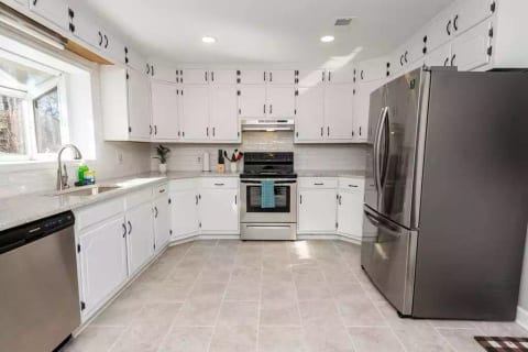 4 Bedroom House near UNC-Charlotte, great location