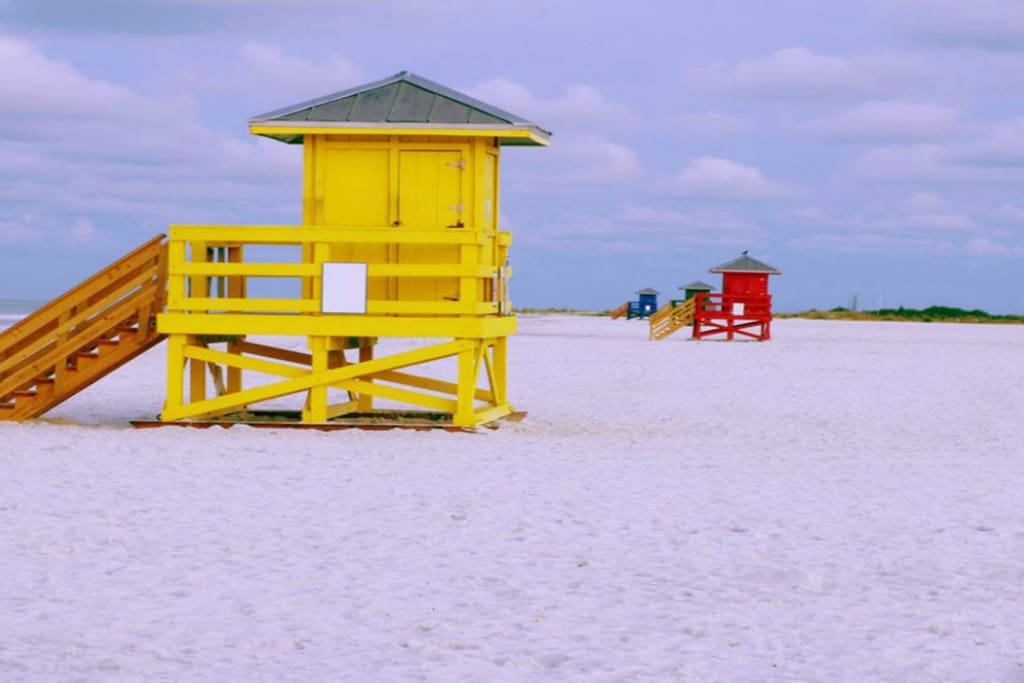 1-siesta-key-beach-pool-glasshouse/