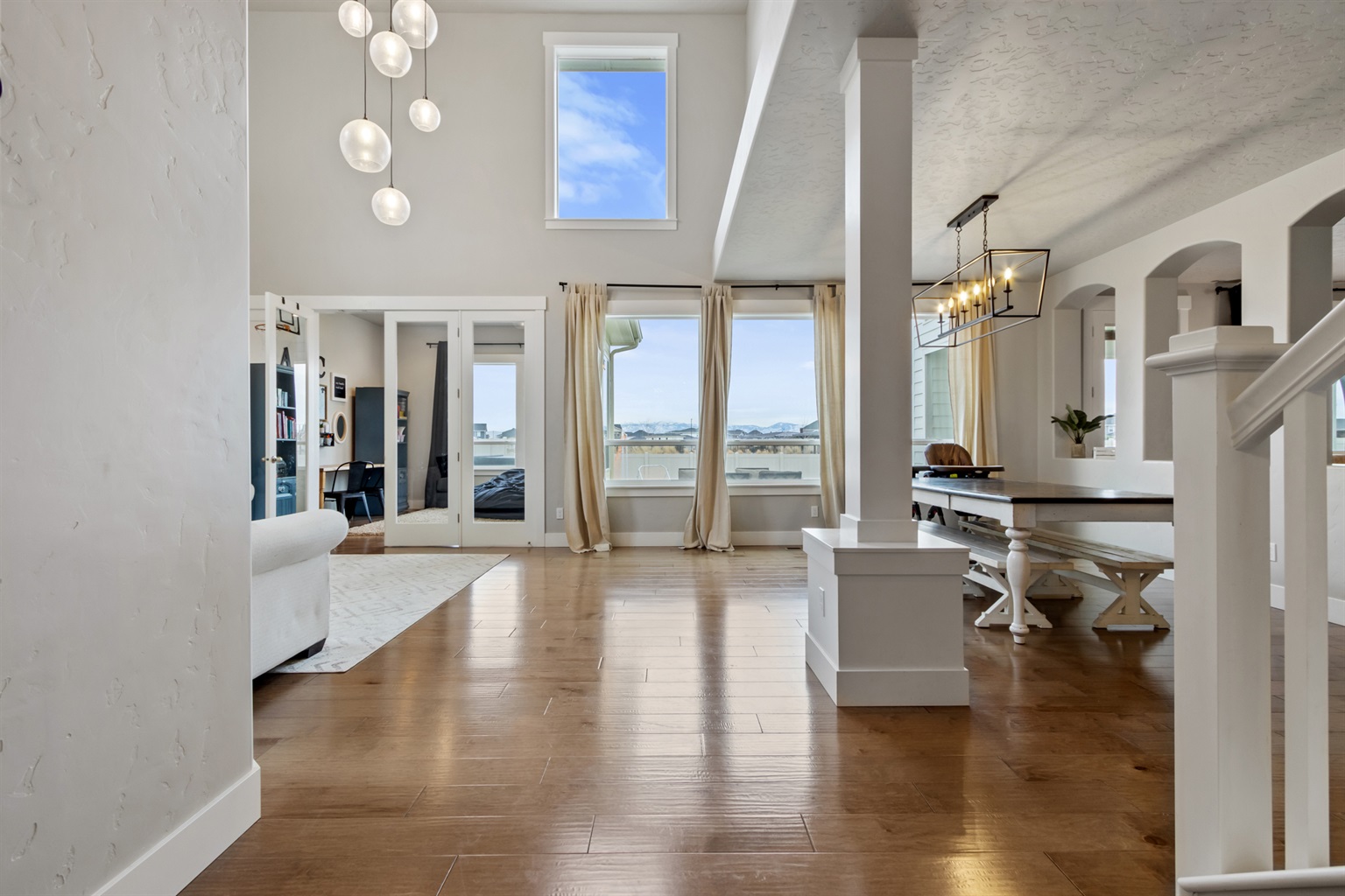 the-dream-home-or-5-bedroom-or-meridian-id-hot-tub/