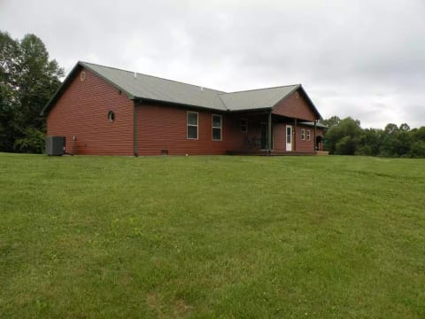 Lake Star Acres at Dale Hollow Lake