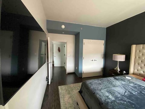 Cleaning included! Home away jewel.