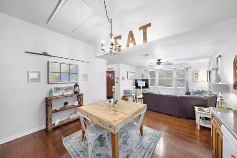 Cabin by the Sea **VACATION GETAWAY**